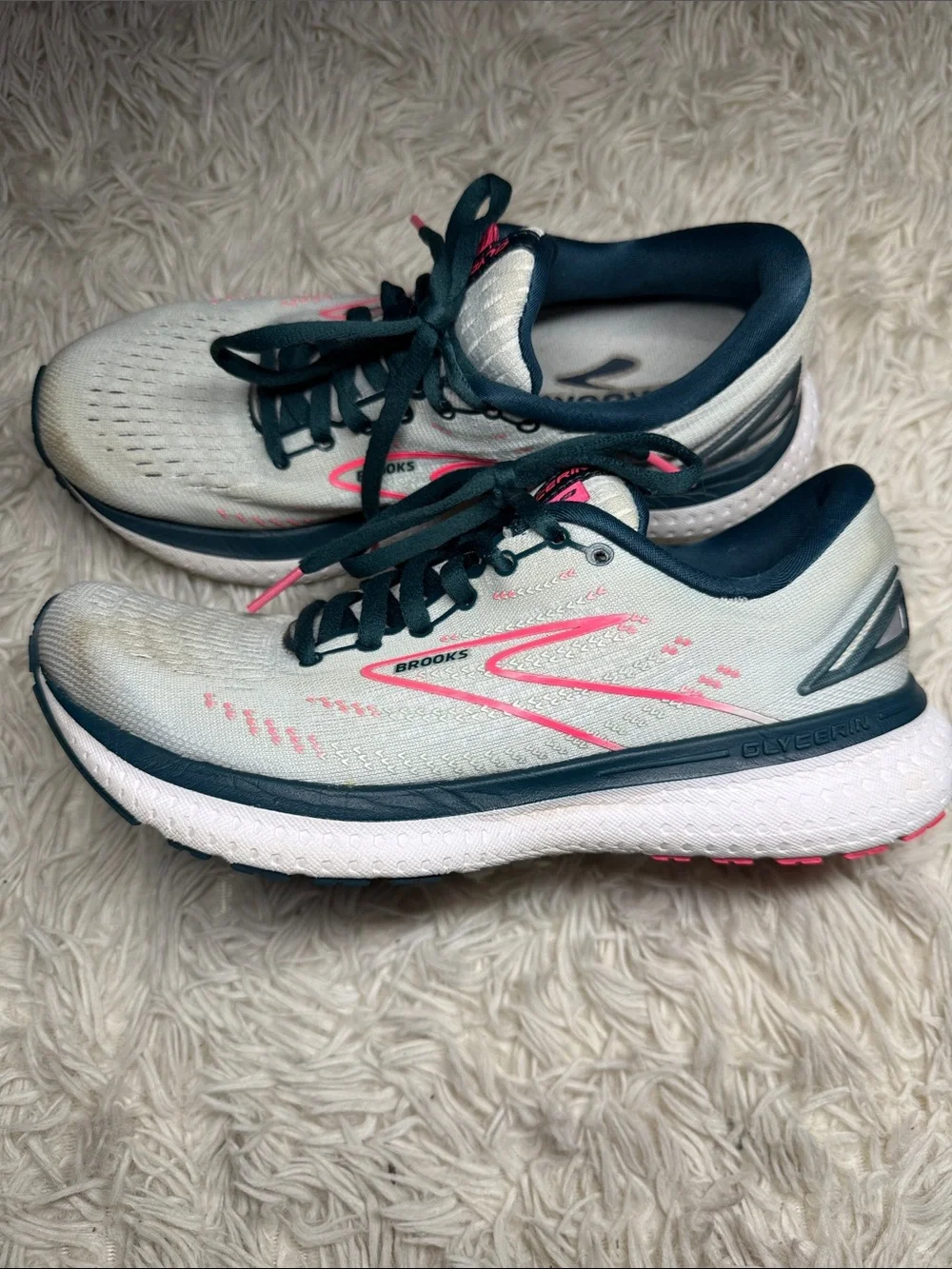 Brooks lightweight running